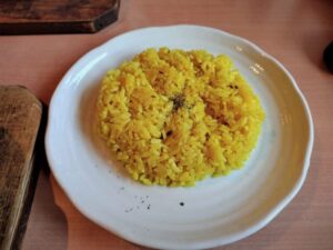 スープカリーばぐばぐのターメリックライス