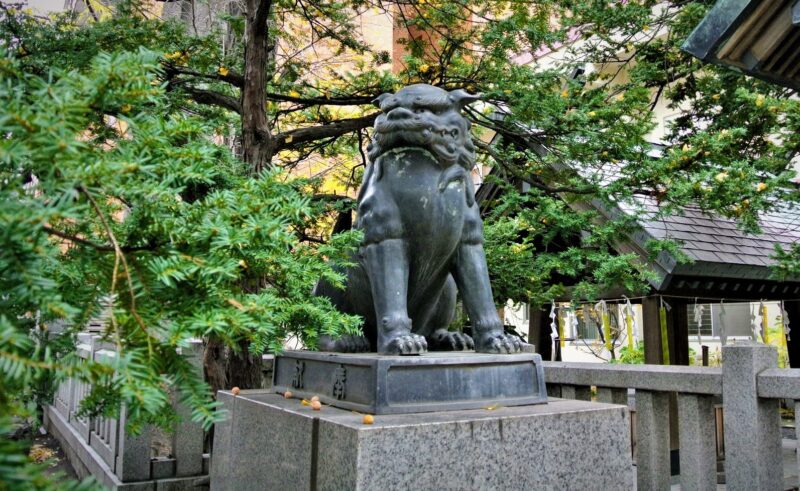三吉神社の狛犬