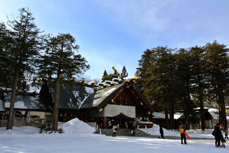 冬の北海道神宮拝殿