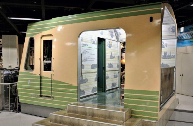 札幌青少年科学館で展示されている地下鉄南北線車両