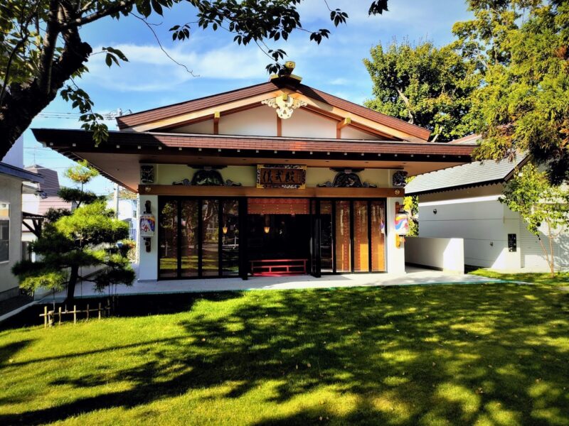 西野神社の儀式殿