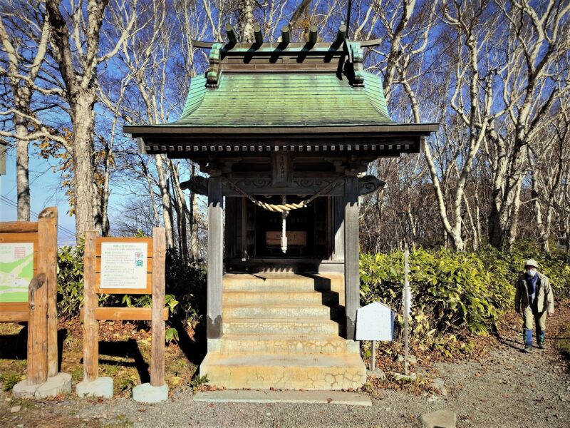 藻岩山神社