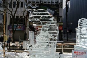 2023年さっぽろ雪まつりすすきの会場 須田製版