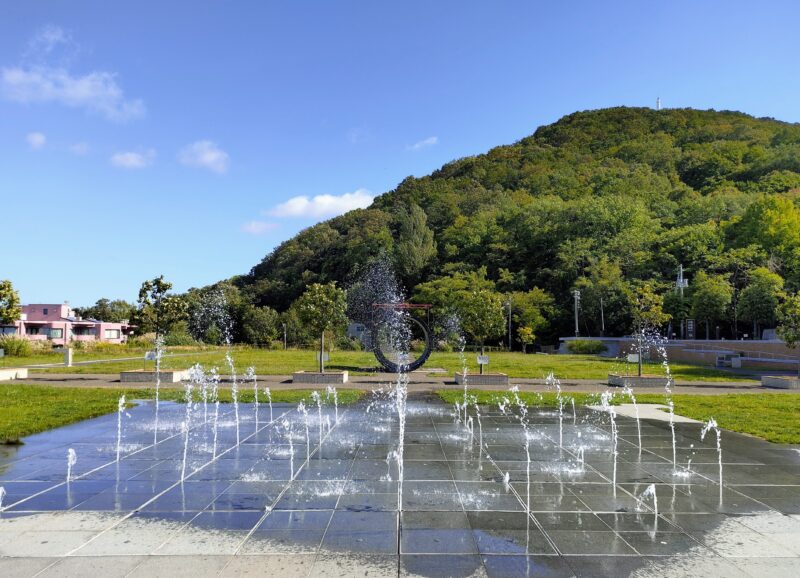 札幌市水道記念館の屋外施設（噴水広場）