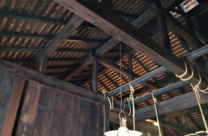 簾舞郷土資料館・旧黒岩家住宅の新棟の屋根裏