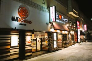 JR琴似駅のガード下