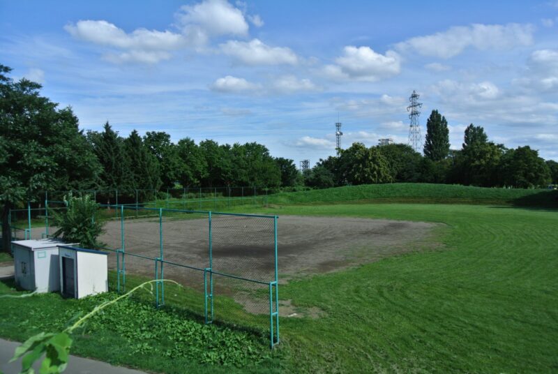 発寒西陵公園の少年野球場