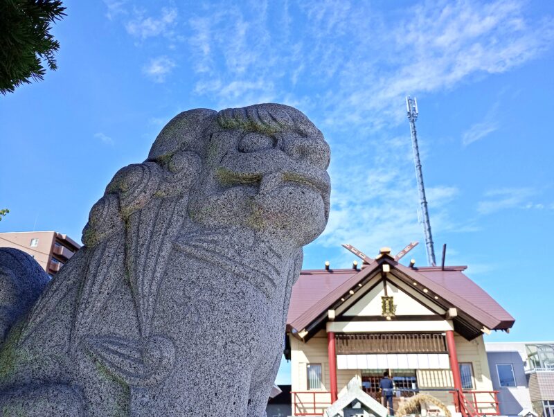 新川皇大神社の狛犬