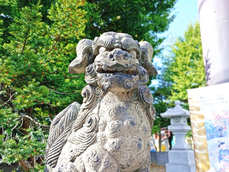 札幌村神社の狛犬（阿形）