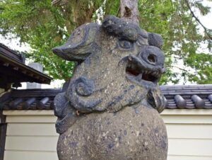 金龍山大覚寺の狛犬