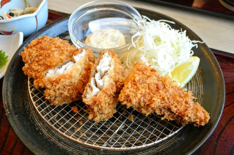 和食処とんでんのホッケフライ