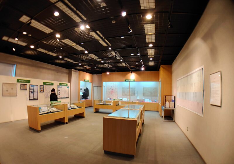 札幌市中央図書館令和6年特別展の展示室の全景