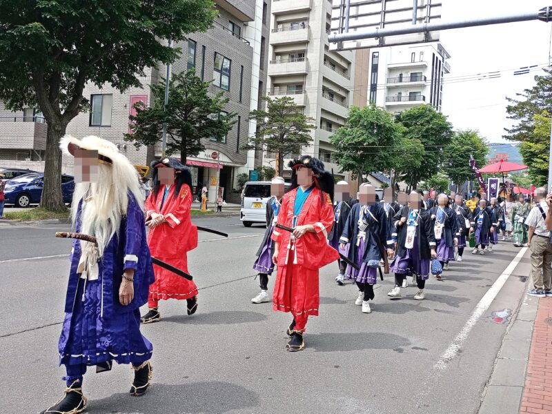 北海道神宮例祭（札幌まつり）の神輿渡御の維新勤王隊
