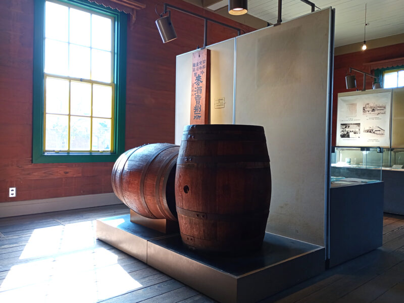 旧開拓使工業局庁舎に展示されているビア樽