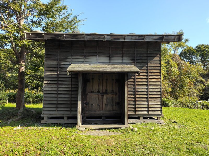 旧若狭家たたみ倉の外観