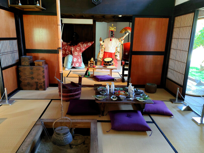 旧菊田家農家住宅の居間の様子