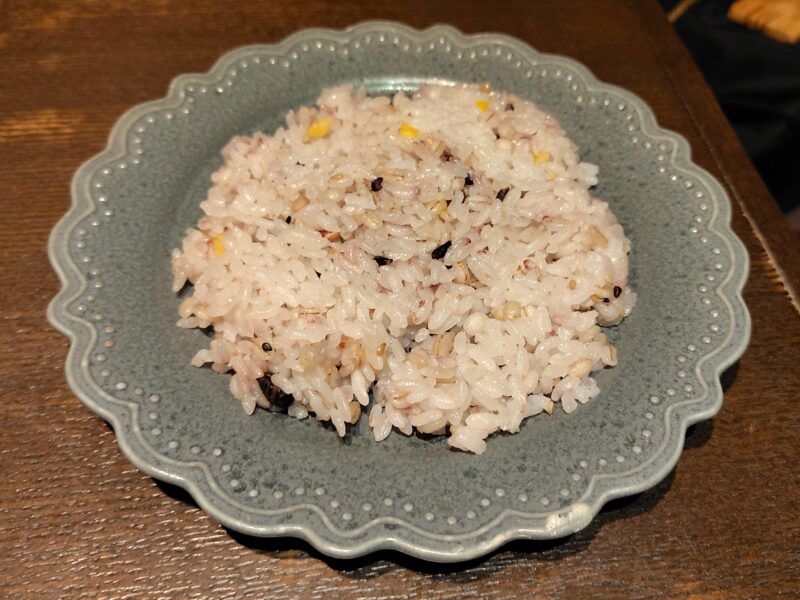 スープカレーしゃば蔵の十五穀ライス