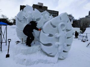 さっぽろ雪まつり2026年11丁目会場の国際雪像その4(昼)