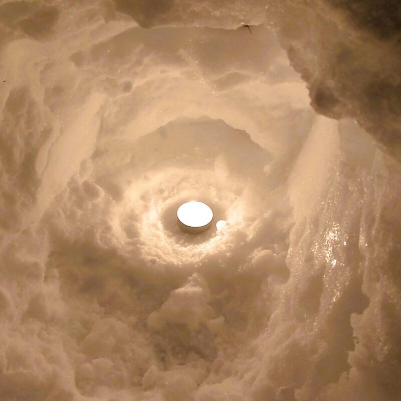 札幌市資料館の雪のキャンドルライト