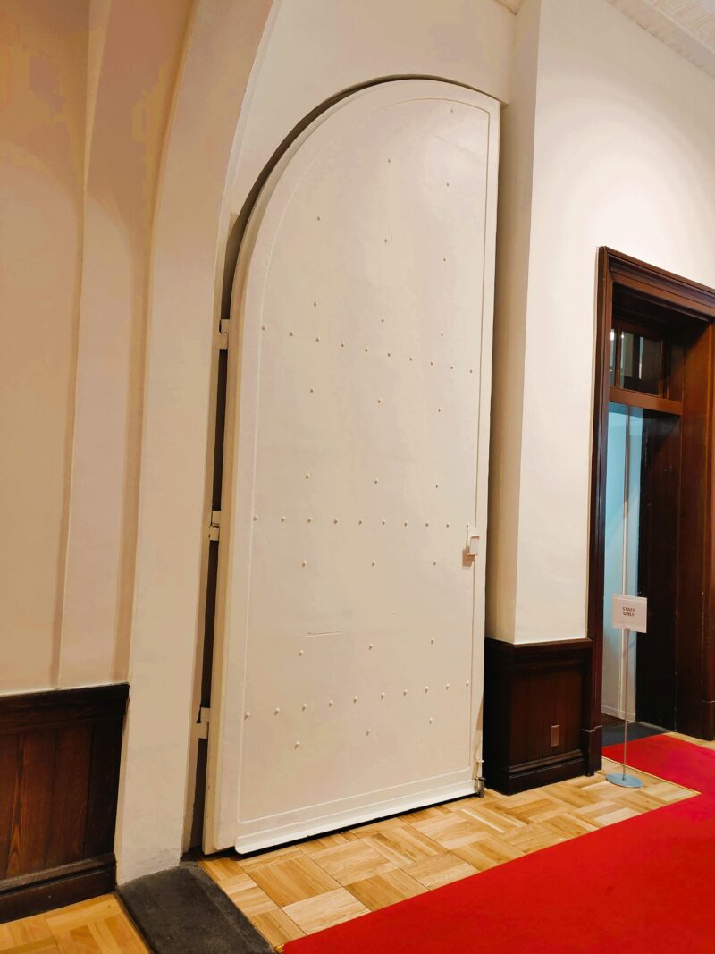 北海道庁旧本庁舎（赤れんが庁舎）の防火扉