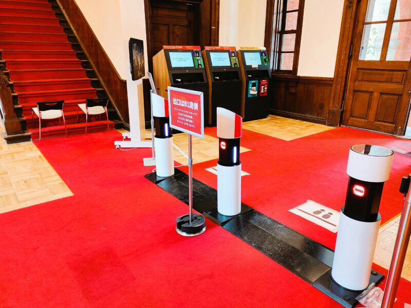 北海道庁旧本庁舎（赤れんが庁舎）の入館ゲート