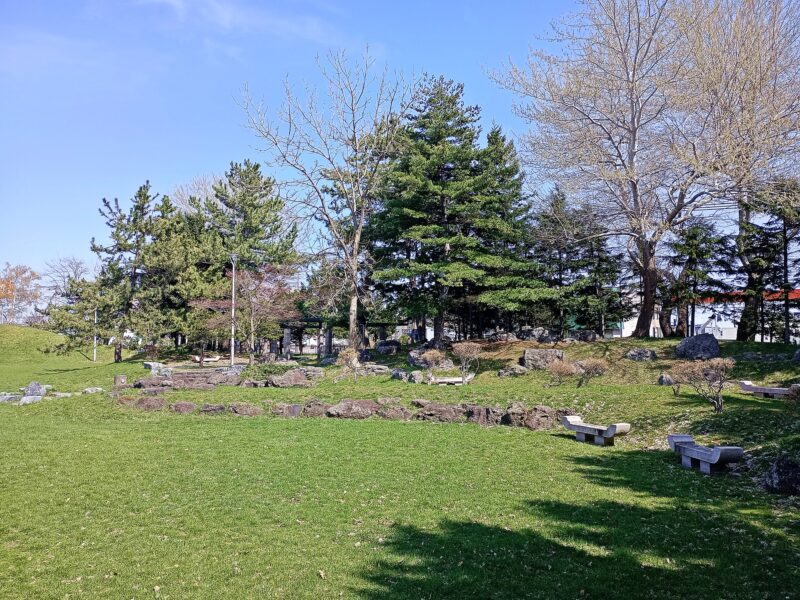 前田公園の築山