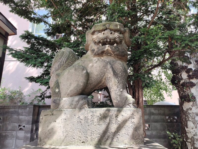 豊平神社の狛犬