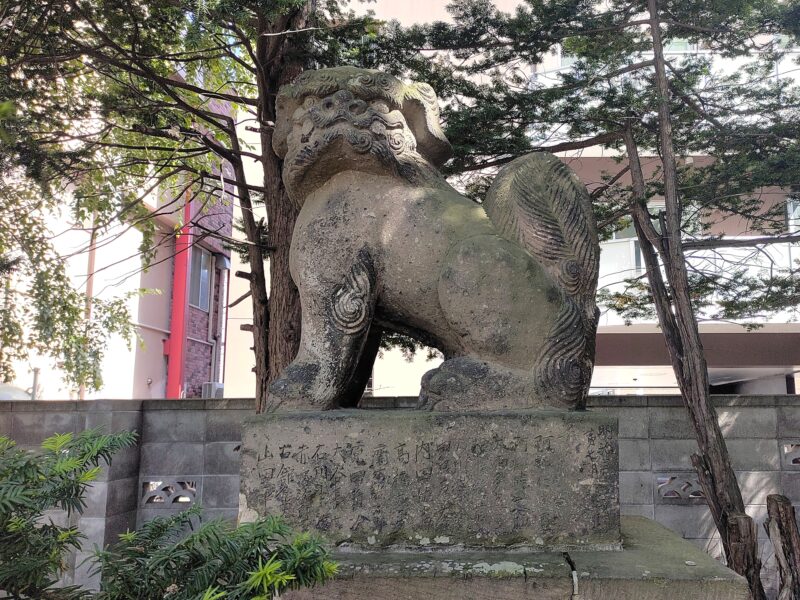 豊平神社の狛犬