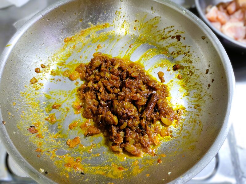 カレーペーストの完成