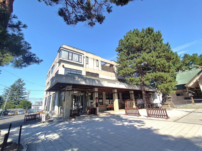 白石神社の社務所