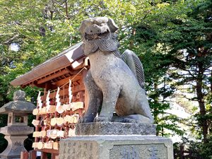 白石神社の狛犬