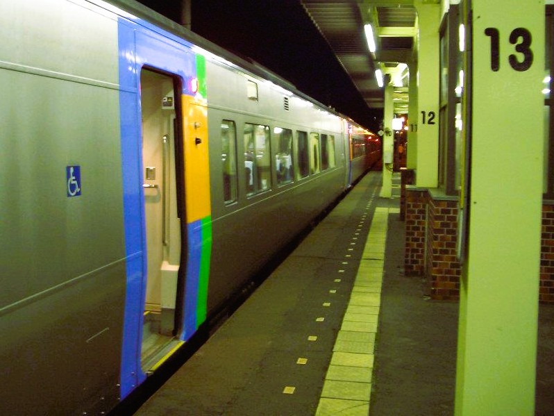 2011年5月27日深夜のJR新夕張駅