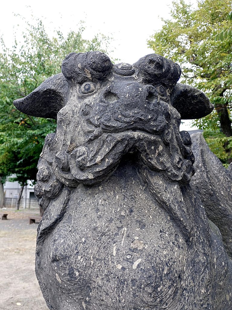 苗穂神社の狛犬